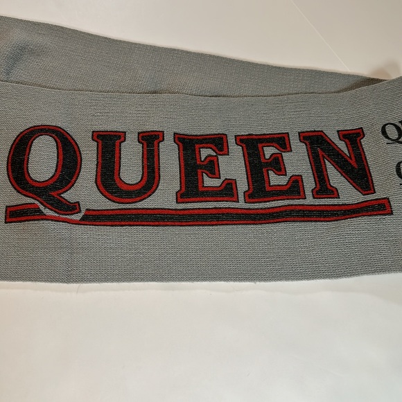 QUEEN 1982 EUROPEAN TOUR SCARF HOT SPACE TOUR FREDDIE MERCURY - Picture 3 of 8